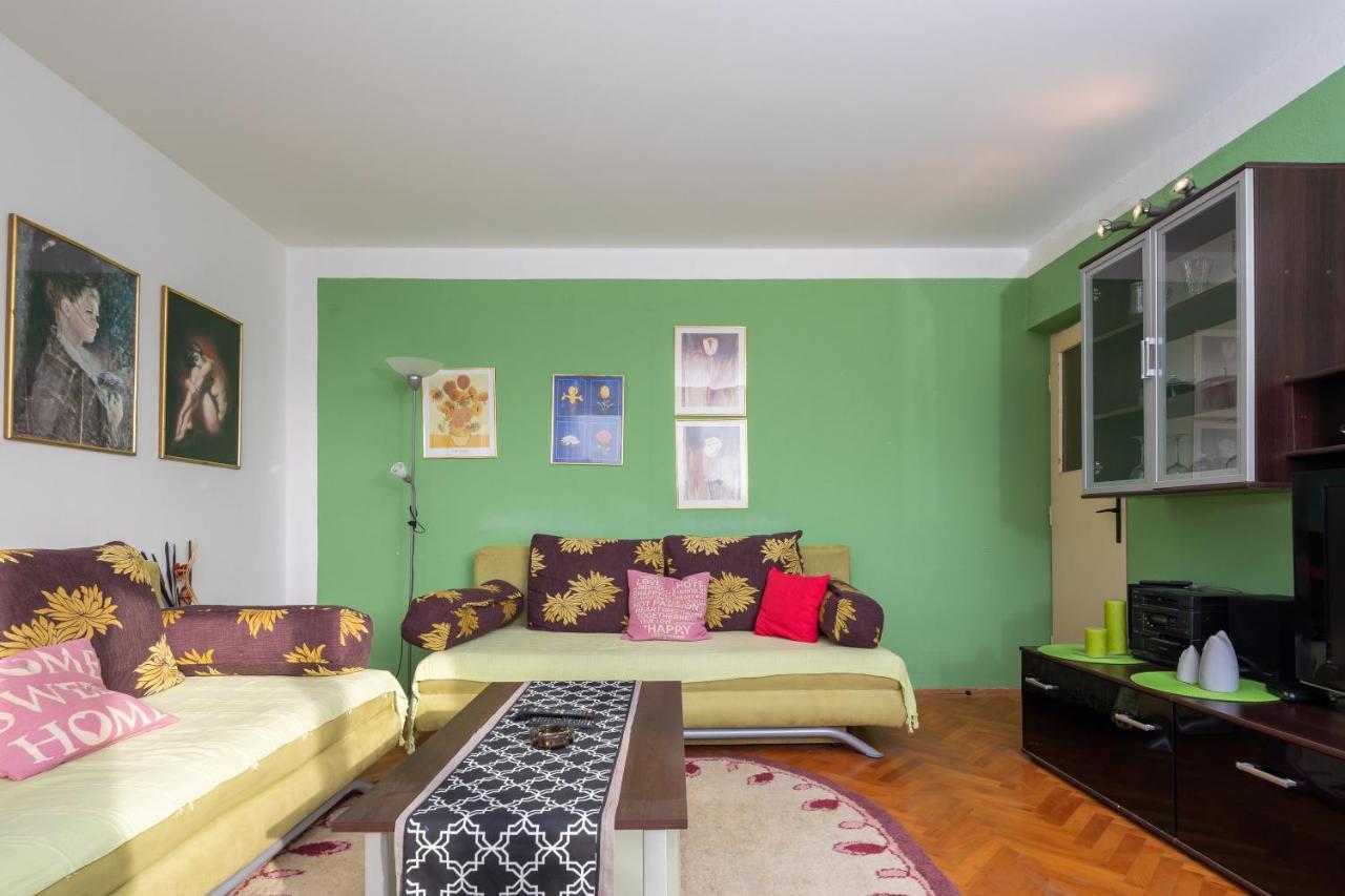 Edita - Apartment In Town Centre Makarska Buitenkant foto